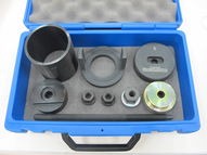  ŚCIĄGACZ TULEI TYLNEJ OSI (BMW E46) H.C.B