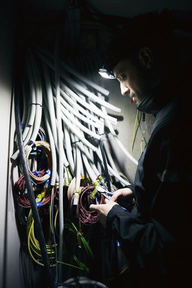 Lampa czołowa GLEAM 600 RE Mareld