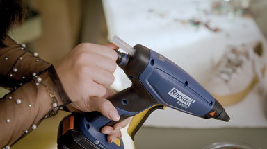 Pistolet klejowy akumulatorowy BGX500 18V Rapid