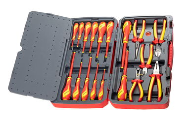 Zestaw szczypiec i wkrętaków 1000V Teng Tools TV18N